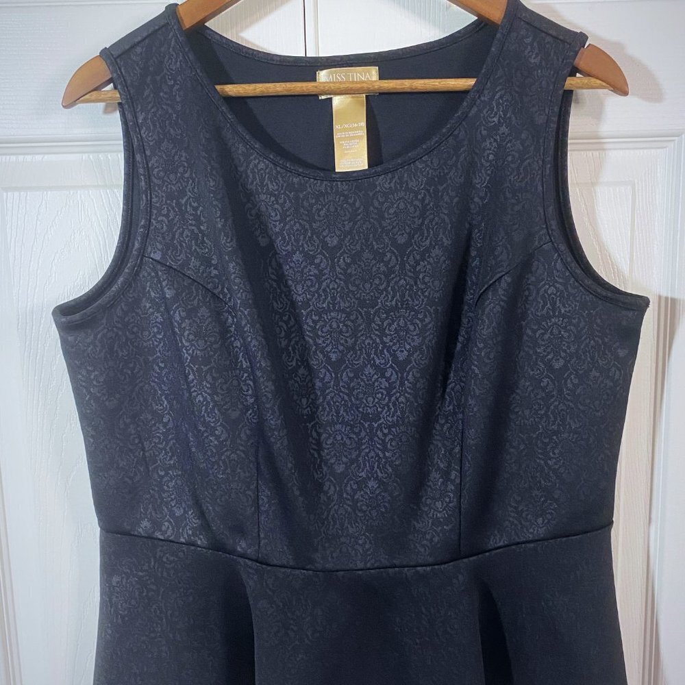 Miss Tina by Tina Knowles - Black Peplum Top